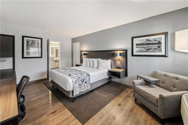 Images Best Western Plus Hilltop Inn