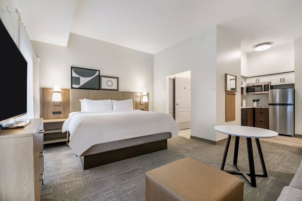 Images Staybridge Suites Toledo - Maumee by IHG