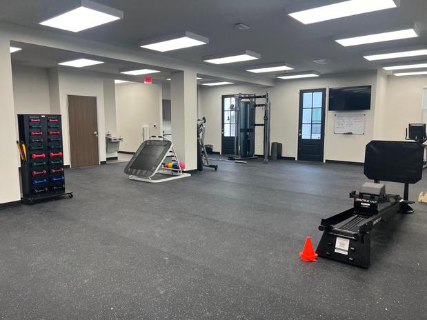 Images Vista Physical Therapy - Southlake