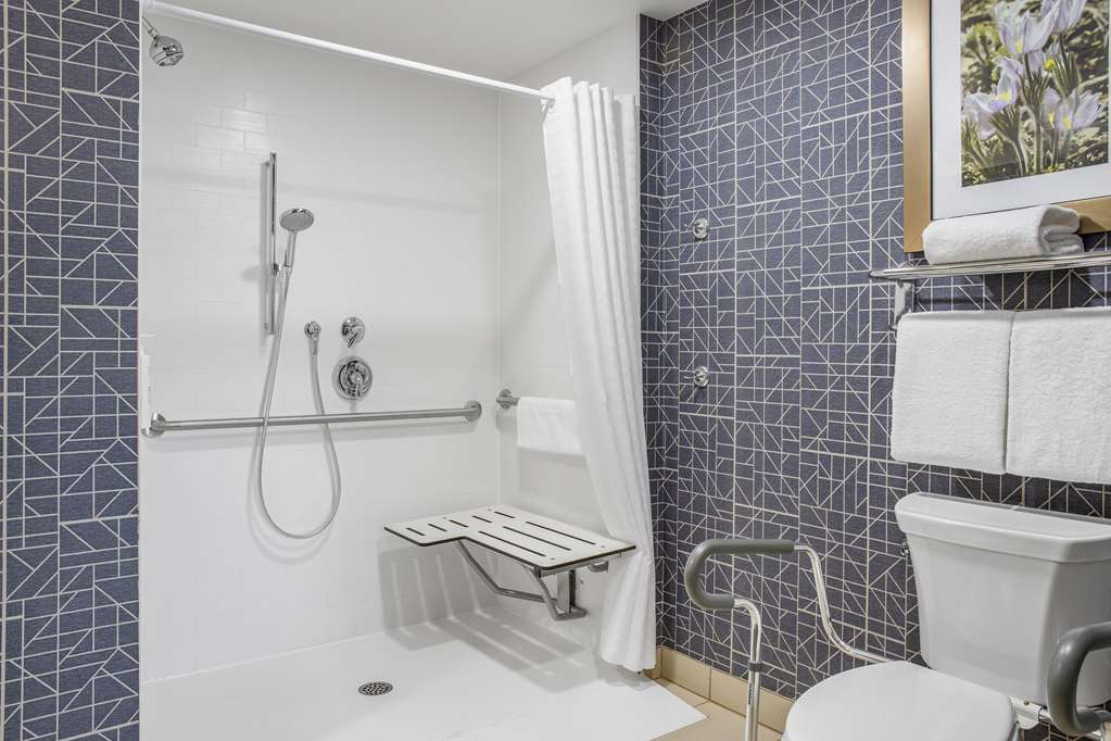 Images Homewood Suites by Hilton Winnipeg Airport-Polo Park, MB
