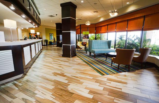Images Holiday Inn Corpus Christi Downtown Marina by IHG