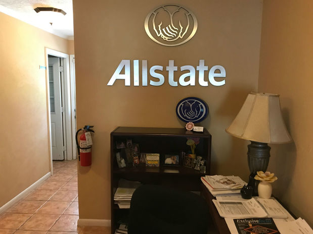 Images Luis Hernandez: Allstate Insurance