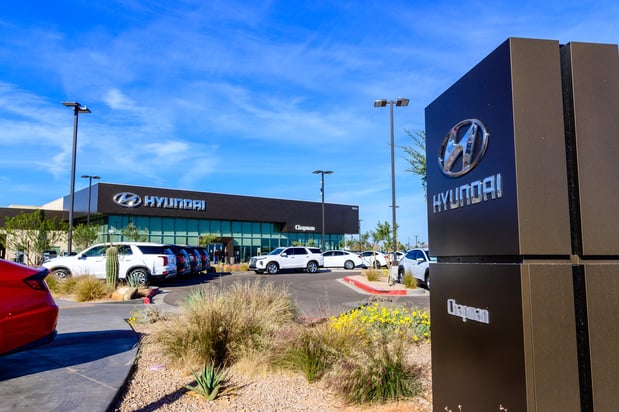 Images Chapman Hyundai Scottsdale
