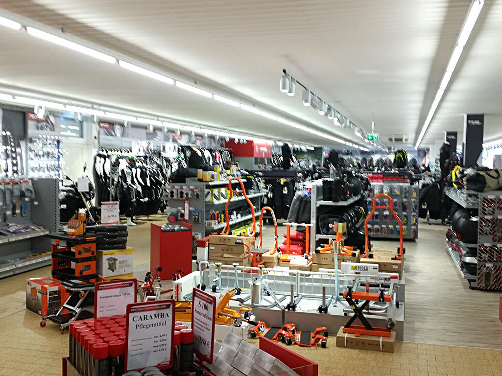 Bilder POLO Motorrad Store Magdeburg
