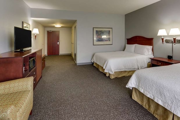Images Hampton Inn & Suites Indianapolis-Airport