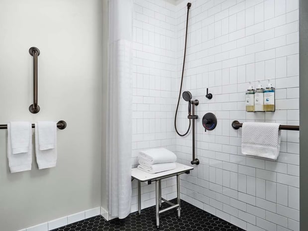 Images Hotel Phillips Kansas City, Curio Collection by Hilton