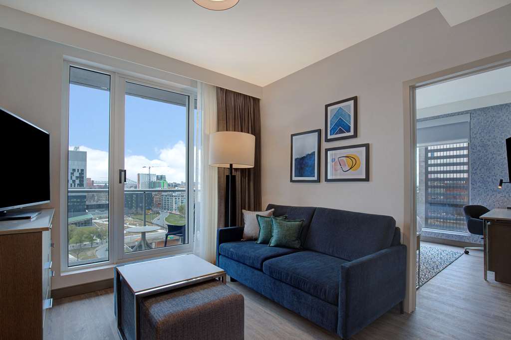 Images Homewood Suites by Hilton Montreal Downtown
