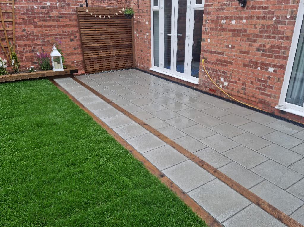 Images Fergie's Fencing & Landscaping