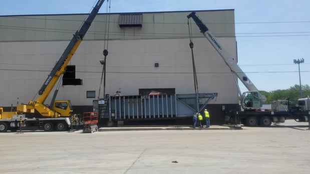 Images HWC Crane Service Inc.