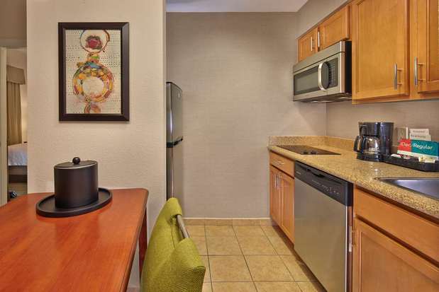 Images Homewood Suites by Hilton Daytona Beach Speedway-Airport