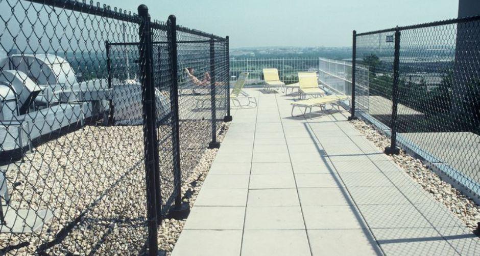 Roof Top Chain Link Fence