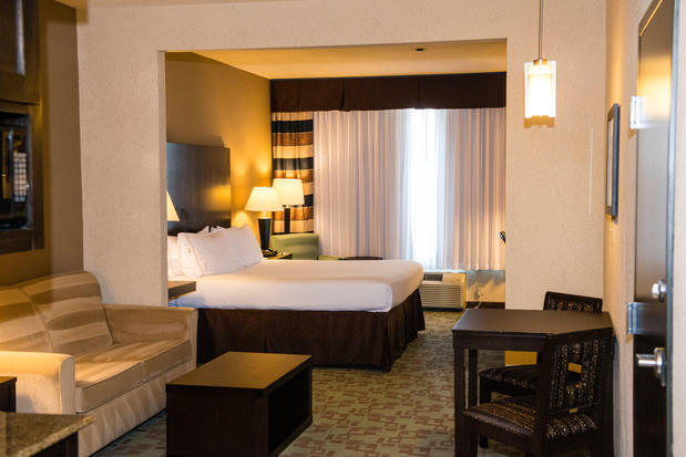 Images Holiday Inn Express & Suites Houston NW Beltway 8-West Road by IHG