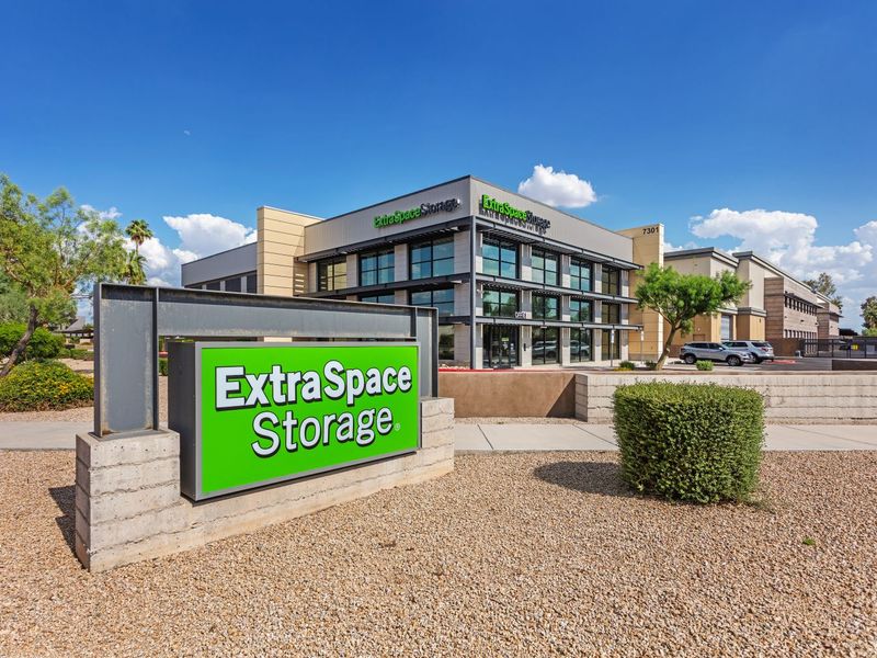 Images Extra Space Storage