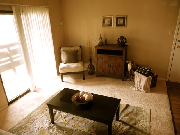 Images Suson Pines Apartments