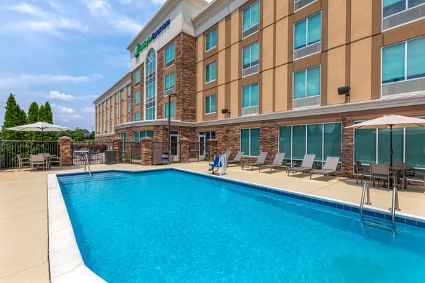 Images Holiday Inn Express & Suites Huntsville West - Research Park by IHG