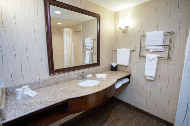 Images Hilton Garden Inn Dayton South-Austin Landing