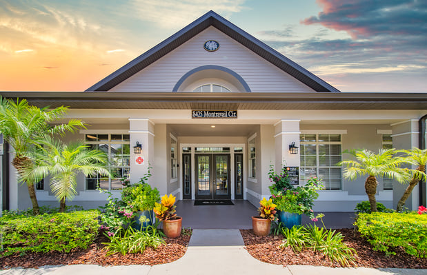 Images MAA Tampa Oaks