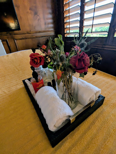 Images MASSAGE HEAVEN & BODYWORK