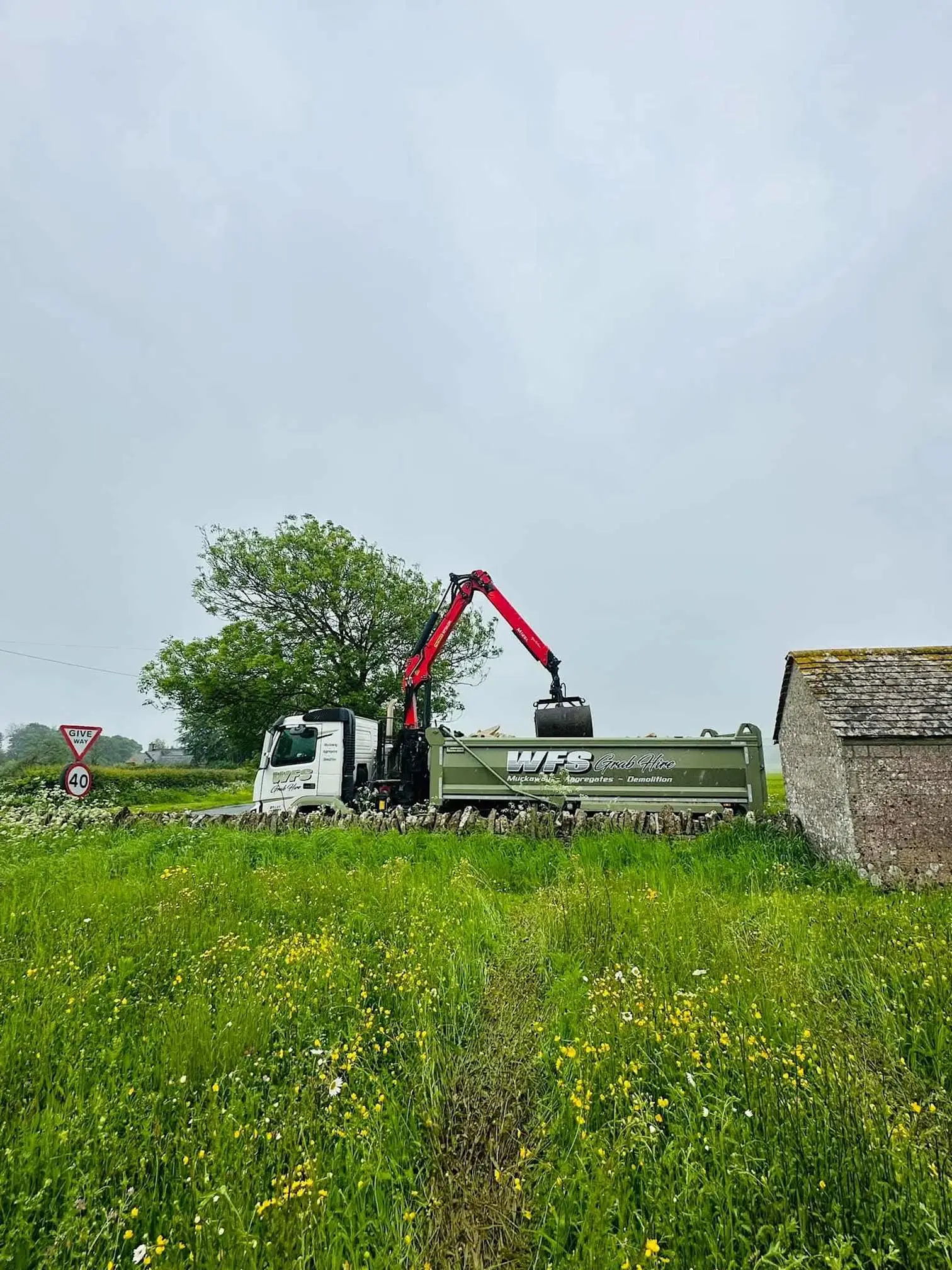 Images WFS Grab Hire