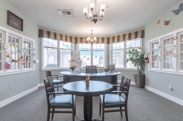 Images Gardens Care Senior Living - Saddle Rock Memory Care