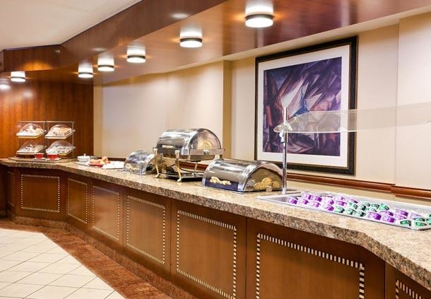 Center City Philadelphia Hotel - Residence Inn by Marriott Philadelphia Center City - Free Hot Breakfast Served Daily