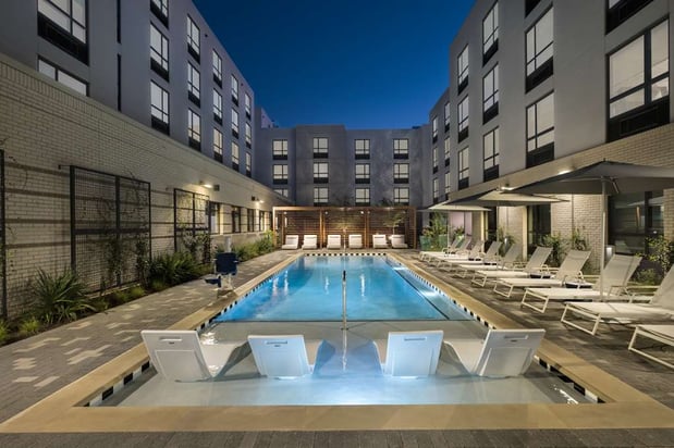 Images Hampton Inn Austin East Side 5th Street