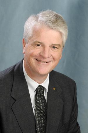 Images Edward Jones - Financial Advisor: Bill Laundon, AAMS™