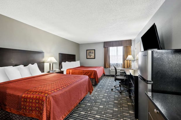 Images SureStay Plus by Best Western Lubbock Medical Center