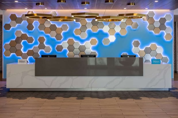 Images Tru by Hilton Pensacola Airport Medical Center