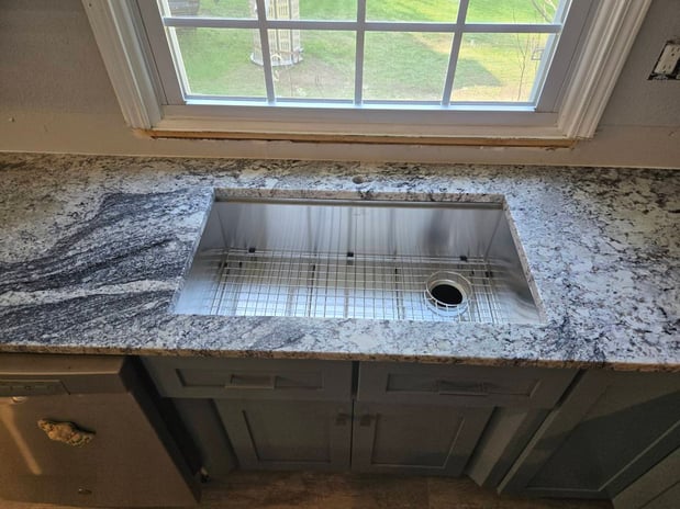 Images Stone Gallery of The Lakes, Inc.