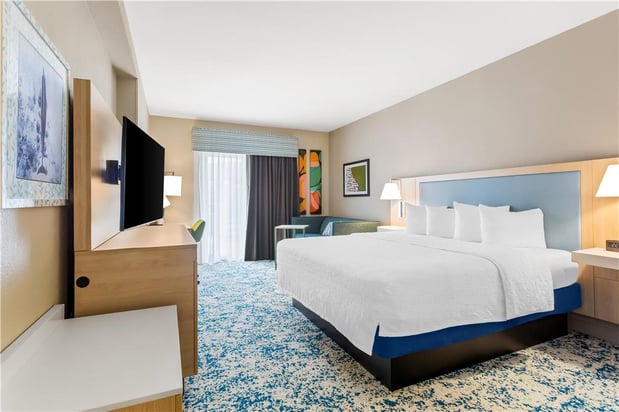 Images Hampton Inn & Suites St. Petersburg/Downtown