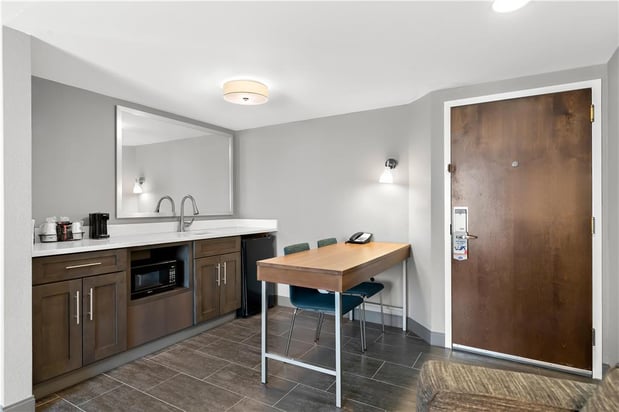 Images Hampton Inn & Suites Newtown