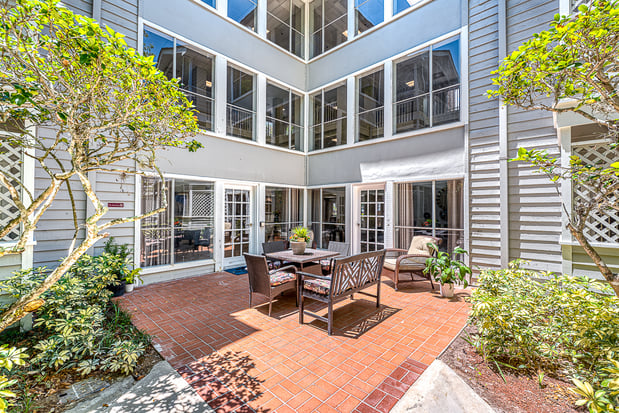 Images Meridian at Lantana