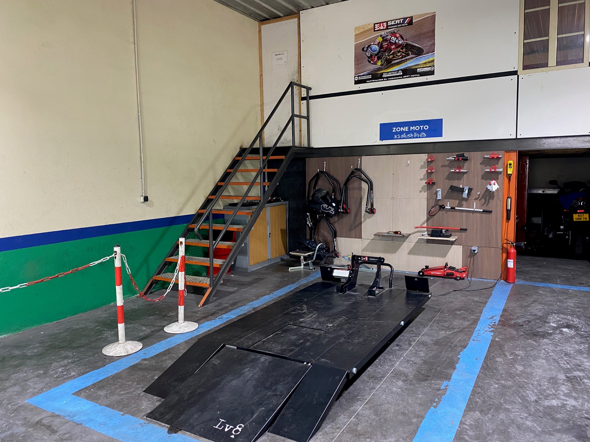 Images Sécuritest Contrôle Technique Automobile TRIEL SUR SEINE