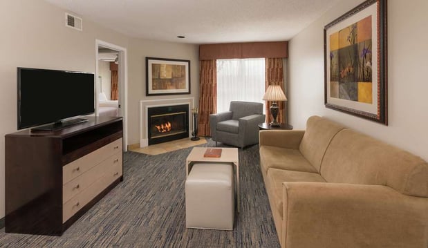 Images Homewood Suites by Hilton Chicago - Schaumburg