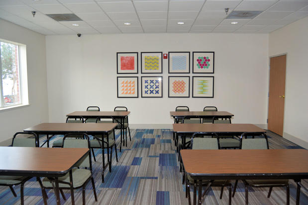 Images Holiday Inn Express & Suites Abilene by IHG