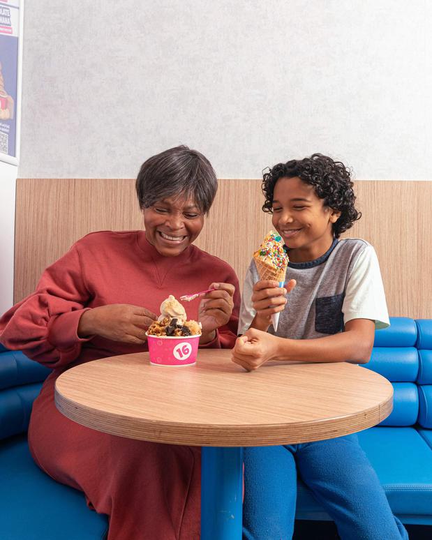 Images 16 Handles