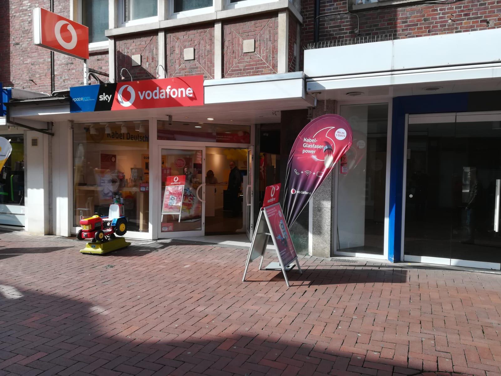 Bild 6 Vodafone Shop (geschlossen) in Emden