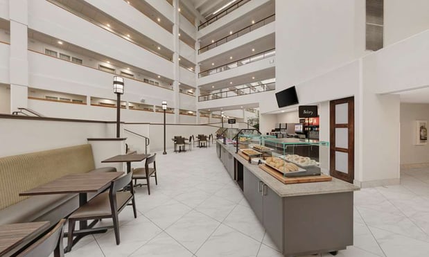 Images Embassy Suites by Hilton Milwaukee Brookfield