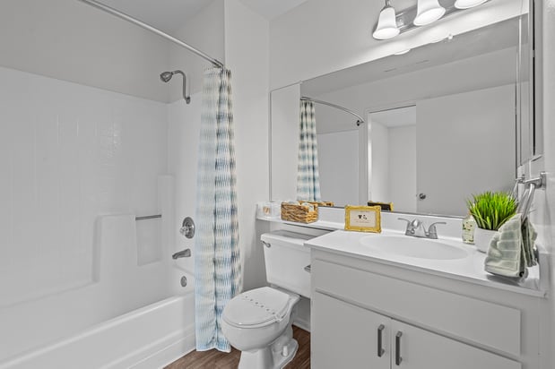 Images Highland Meadows Apartments