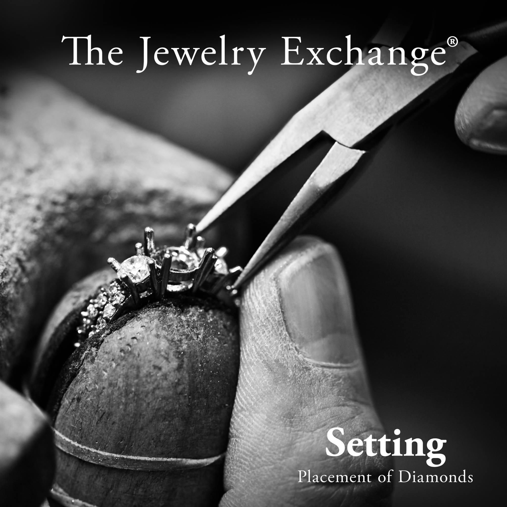 Image 10 | The Jewelry Exchange in Minneapolis | Jewelry Store | Engagement Ring Specials