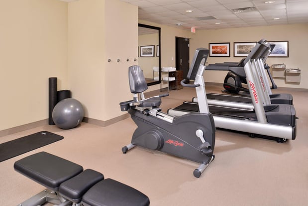Images Staybridge Suites Rochester - Commerce Dr NW by IHG