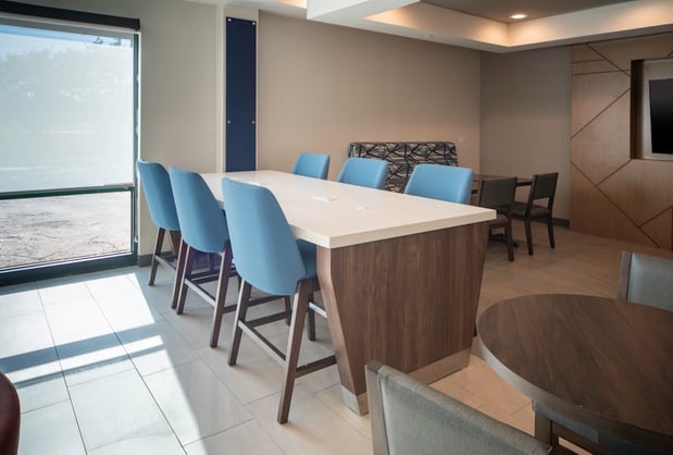 Images Holiday Inn Express & Suites Little Rock-West by IHG