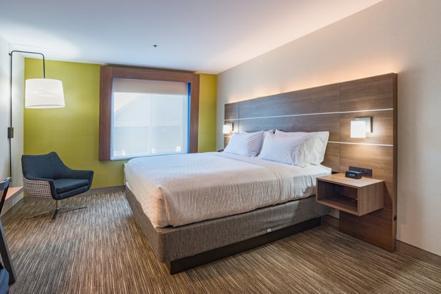 Images Holiday Inn Express & Suites Swansea by IHG
