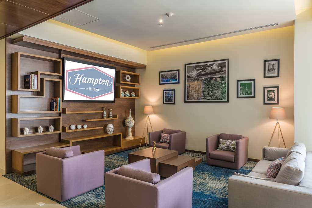 Images Hampton Inn & Suites by Hilton Salamanca Bajio