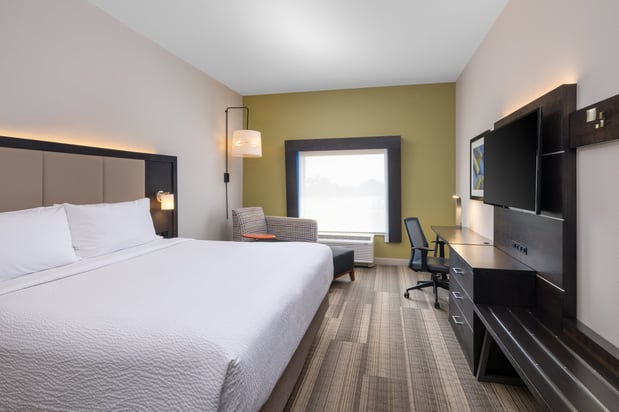 Images Holiday Inn Express & Suites Lakeland South by IHG