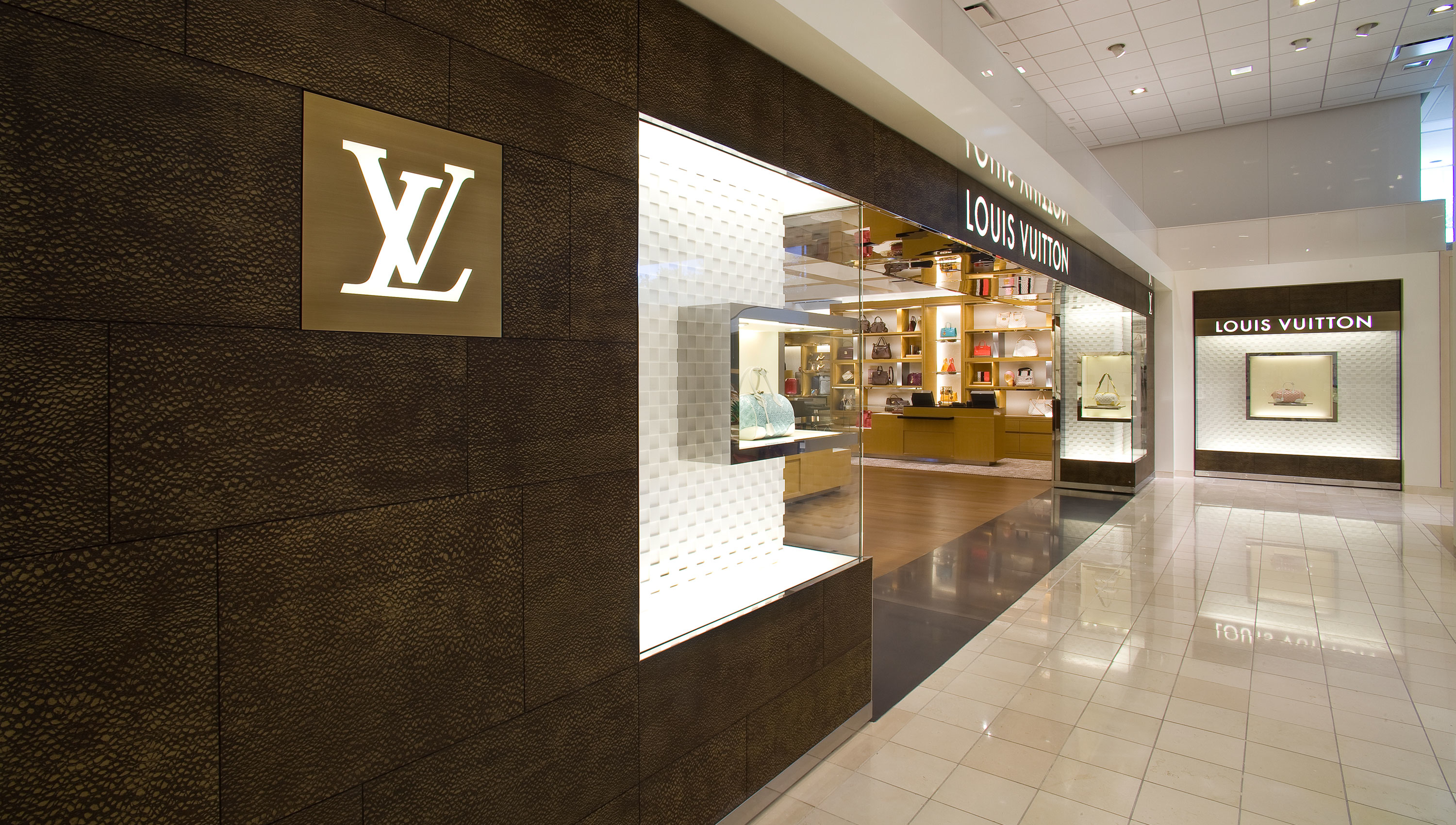 Louis Vuitton Houston Neiman Marcus Coupons near me in Houston, TX 77056 | 8coupons
