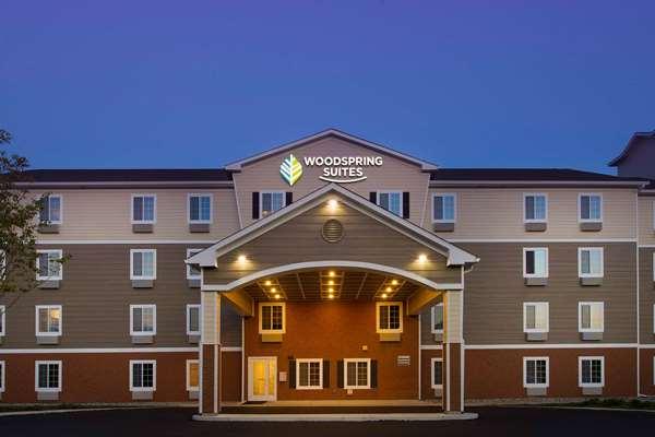 Images WoodSpring Suites Allentown