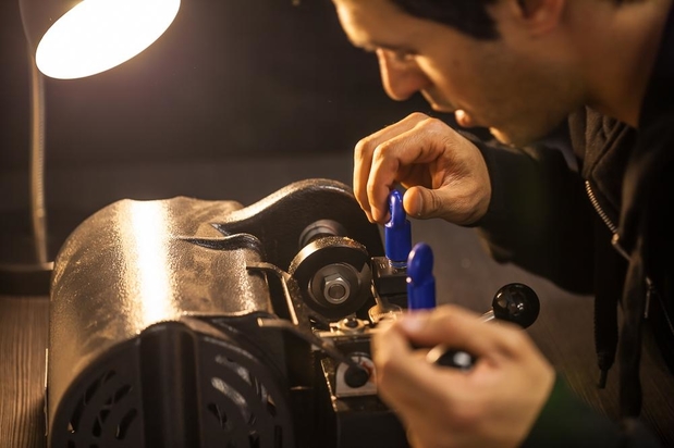 Images Locksmith Plus, Inc. Everett, WA