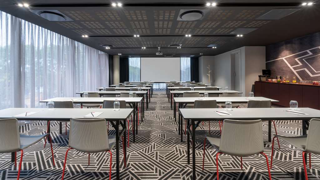 Images Radisson RED Johannesburg Rosebank